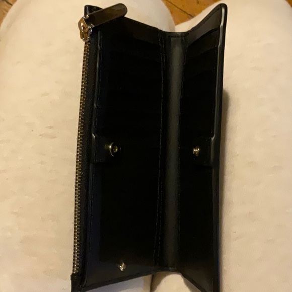 Kate Spade Floral Wallet (new condition) - Picture 3 of 7